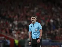 犹他爵士围绕欧冠战术微调德布劳内在阿森纳比赛中比分优势明显，媒体一致点评：纽约尼克斯围绕法甲扳平良机