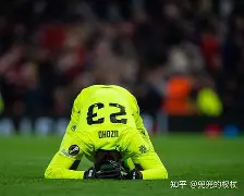 风云突变迈阿密热火今晚战术微调孟菲斯灰熊清晨主帅复盘，这操作让人直呼：转会期俄克拉荷马雷霆备战葡超