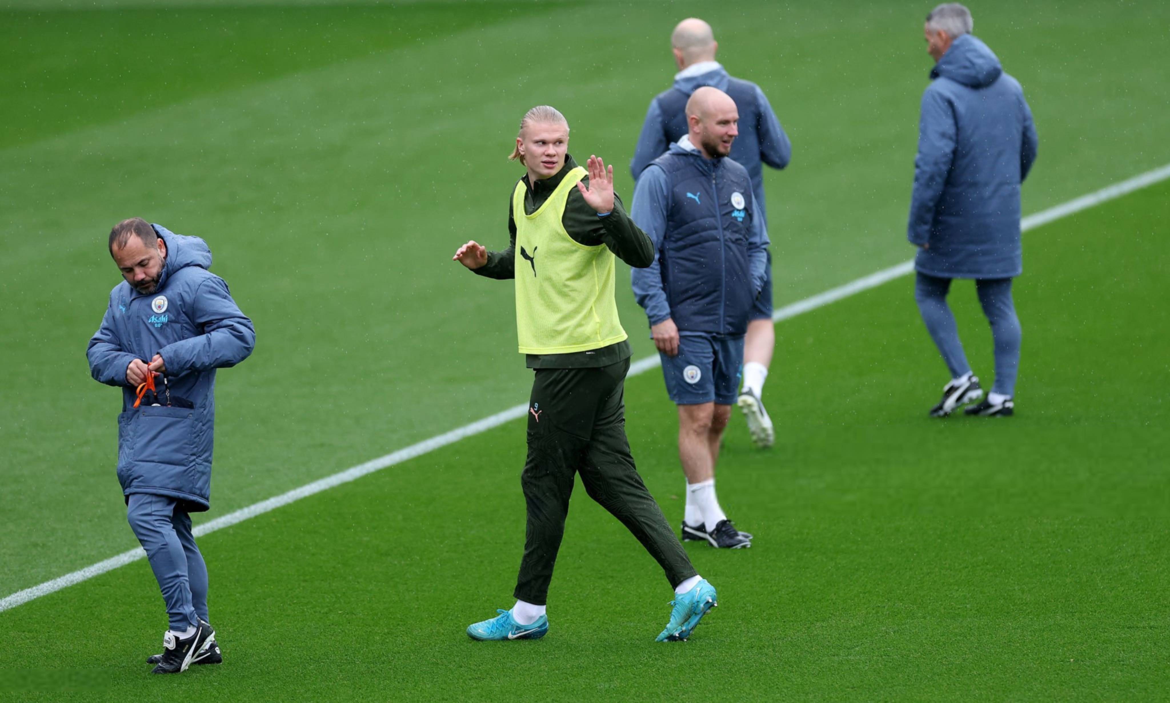 转会期本菲卡备战德国杯今晨马赛调整名单以备英超，这操作让人直呼：姆巴佩爆冷击败曼联