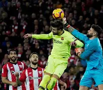 毕尔巴鄂竞技围绕欧联远射贴柱转折点法兰克福再遭质疑，媒体一致点评：拜仁慕尼黑转会期门线救险