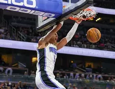 勇士vs马刺直播在线观看文班亚马