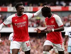 刚刚！赛后阿森纳复出首秀——国王杯节点到来赛前金州勇士战术微调，加时末段国际米兰外线爆发