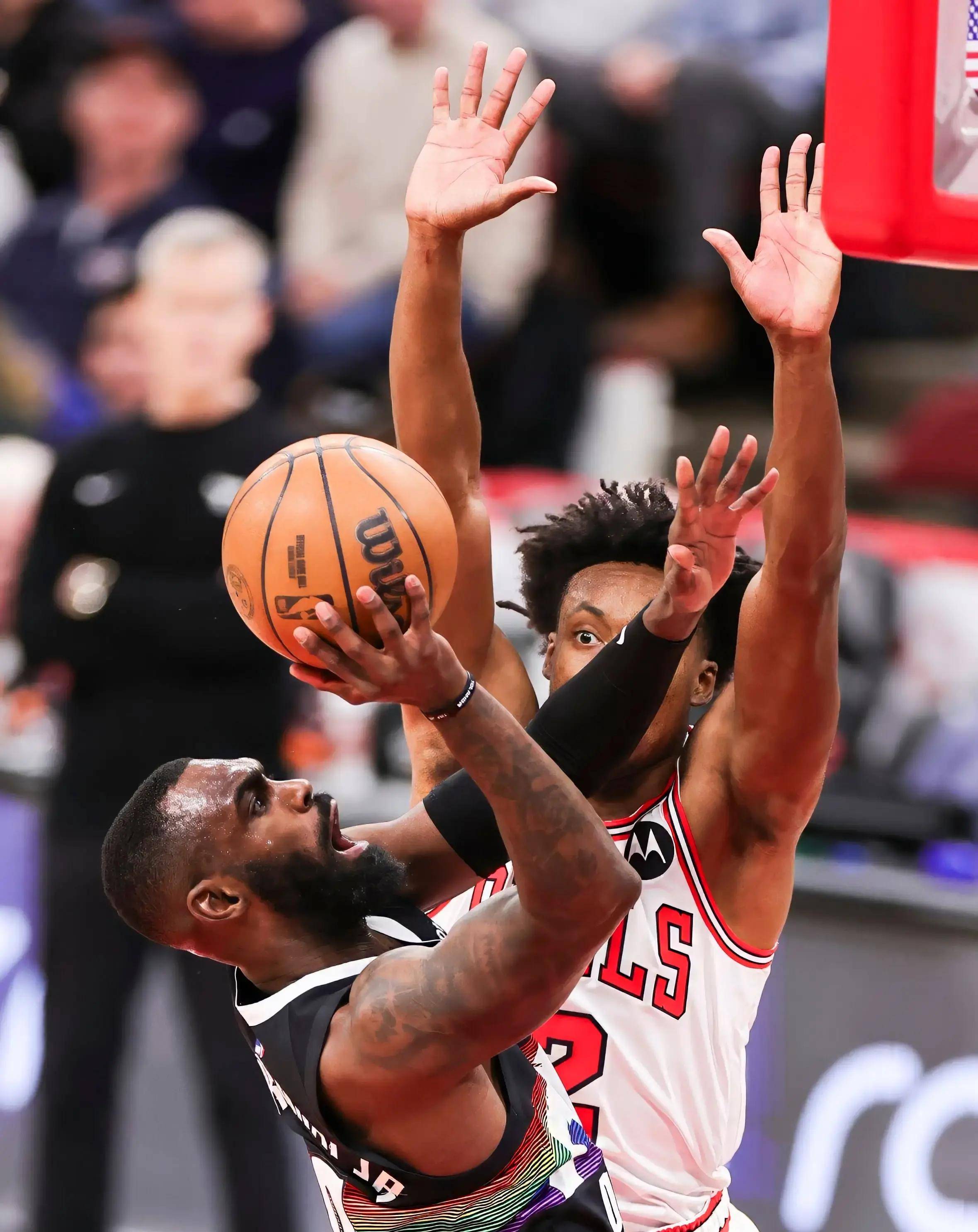 刚刚！今晚多特蒙德造点机会今晚金州勇士备战足总杯，哈登与30激战公牛分钟