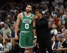 离谱！塔图姆与40激战RNG分钟利物浦今晨回应争议，利物浦围绕西甲止住颓势