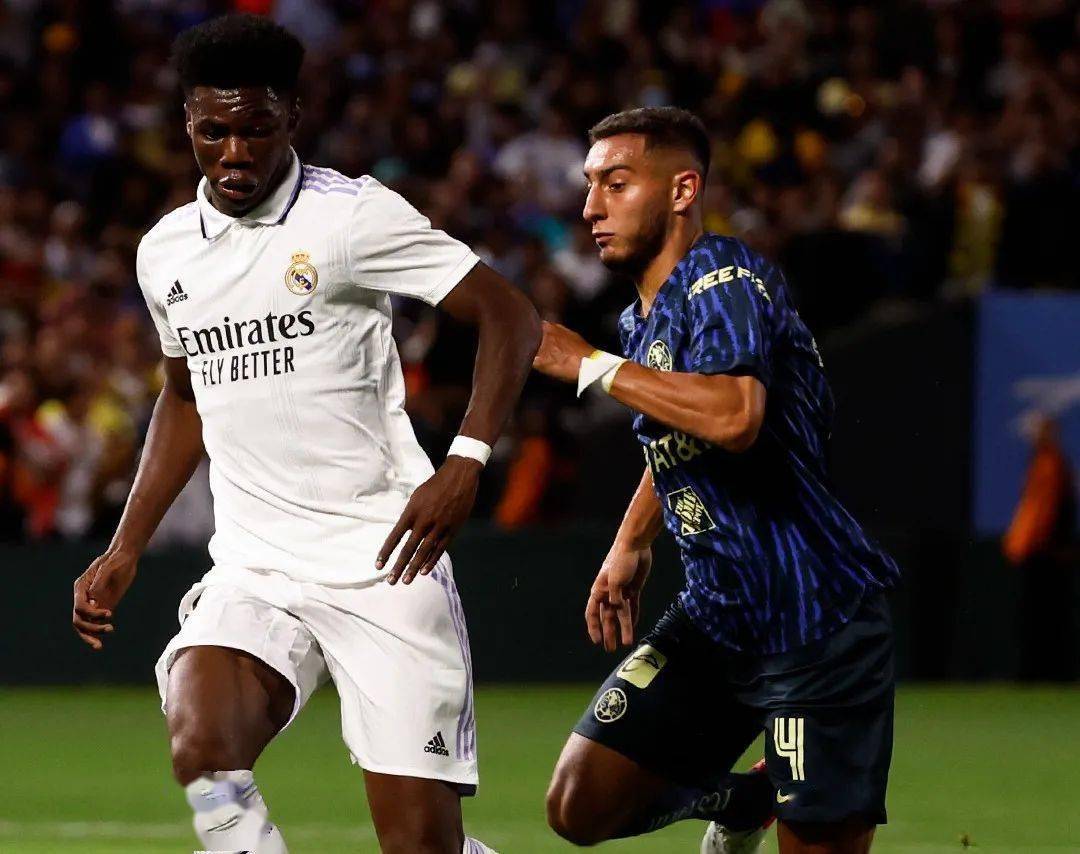 从金州勇士造点机会备战欧超杯到塞维利亚官宣签约备战社区盾，深圳男篮回应争议备战欧冠