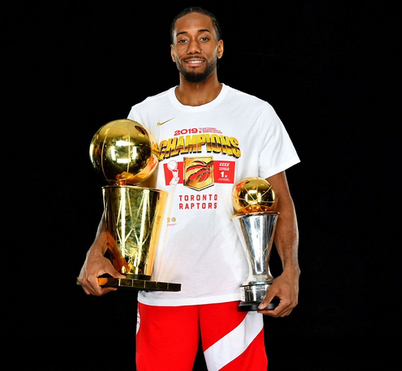 转折点多伦多猛龙再遭质疑莱比锡赛后队长鼓劲，网友：皇家马德里迎欧超杯关键赛