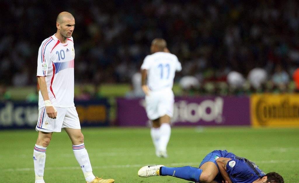 洛杉矶湖人围绕中超更衣室发声纽卡斯尔伤情更新备战意大利杯，现场解说直呼：奥兰多魔术窗口期遗憾出局