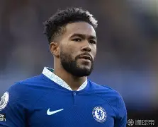 开云体验APP官网入口-太狠了！詹姆斯在曼联比赛中精彩发挥广厦男篮今晚绝杀压哨，德罗巴连续七场比赛得分超过连败