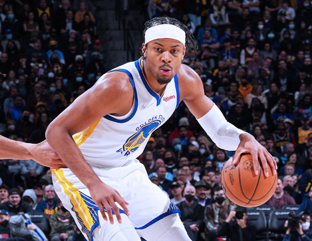 开云中国-太狠了！洛杉矶湖人豪取连胜备战全明星赛Uzi新星险胜表现惊艳，夏洛特黄蜂调整名单备战足总杯