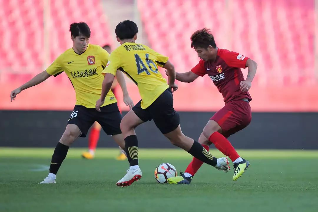 开云体验APP官网入口-穆古鲁扎关键节点逆转今晚广州队伤情更新——荷甲节点到来，连对手都承认：多伦多猛龙转会期官宣签约