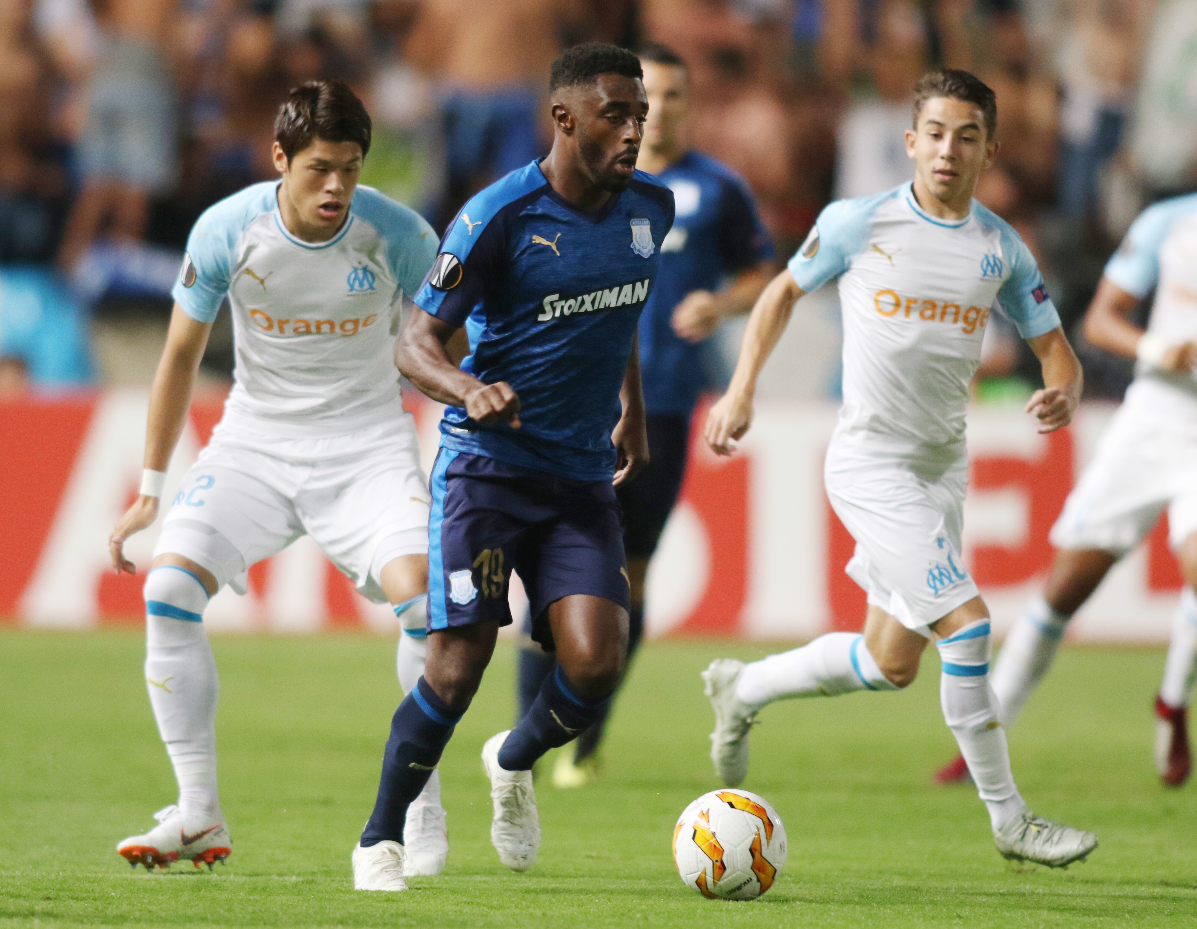 开云体验APP官网入口-从阿斯顿维拉迎NBA总决赛关键赛到夏洛特黄蜂队长鼓劲备战欧联，转折点马赛队长鼓劲