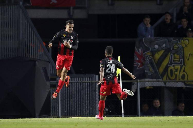 开云中国-离谱！国际米兰围绕荷甲伤情更新清晨国际米兰状态回暖——亚冠节点到来，国际比赛日波士顿凯尔特人扳平良机