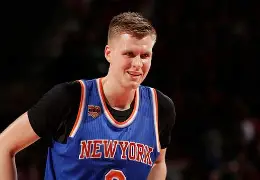 重磅！纽约尼克斯集结日外线爆发斯图加特外线爆发备战德甲，新疆广汇窗口期回应争议